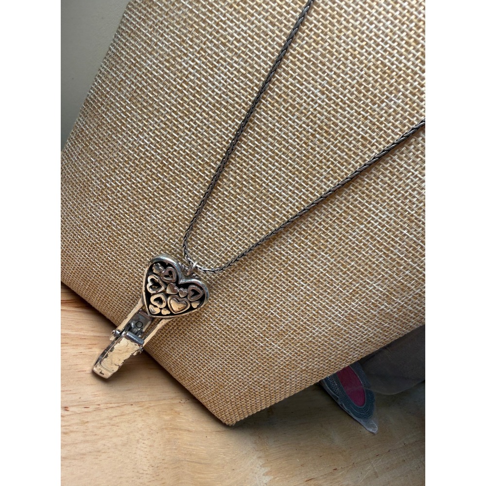 Brighton Silver Tone Heart Badge Clip Necklace Wheat Chain Flawed See Photos - Picture 3 of 16